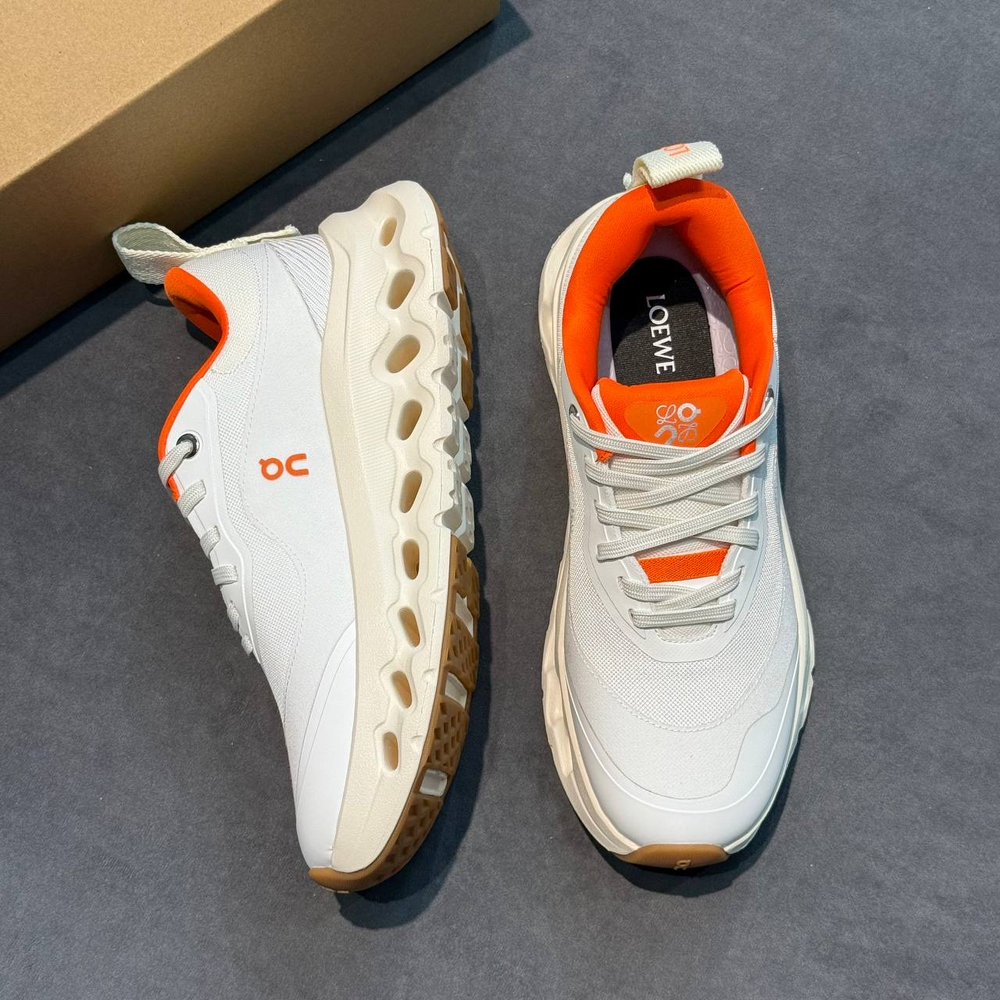 Кроссовки Loewe