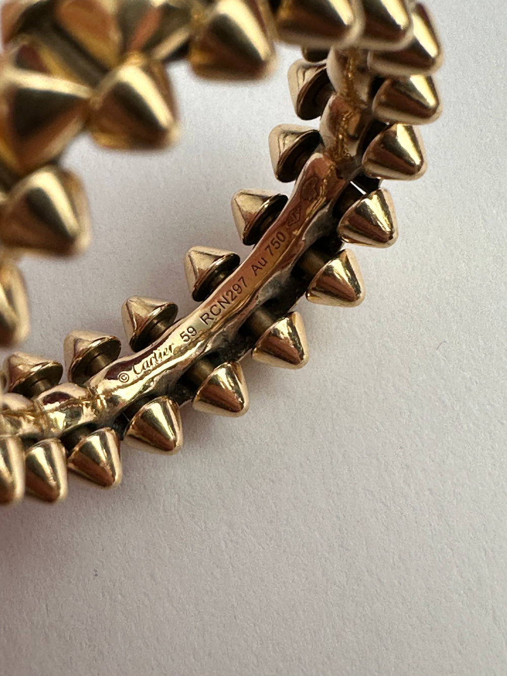 Кольцо Cartier Clash Yellow gold