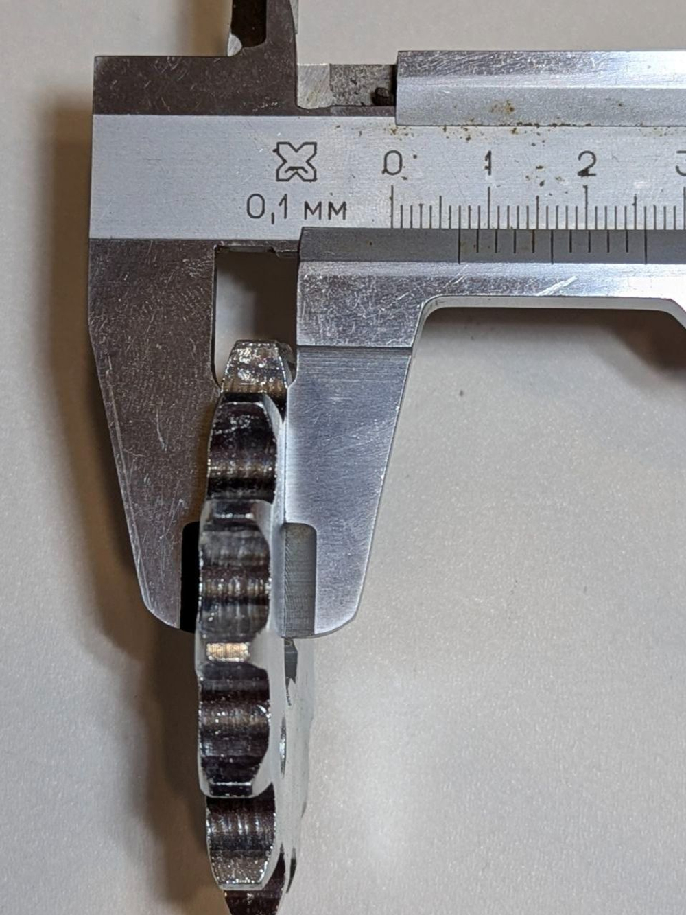 Звезда ведущая 428-14 для мотоцикла, мопеда, питбайка (139FMB, 147FMH, 152FMH, 50-110 сс)