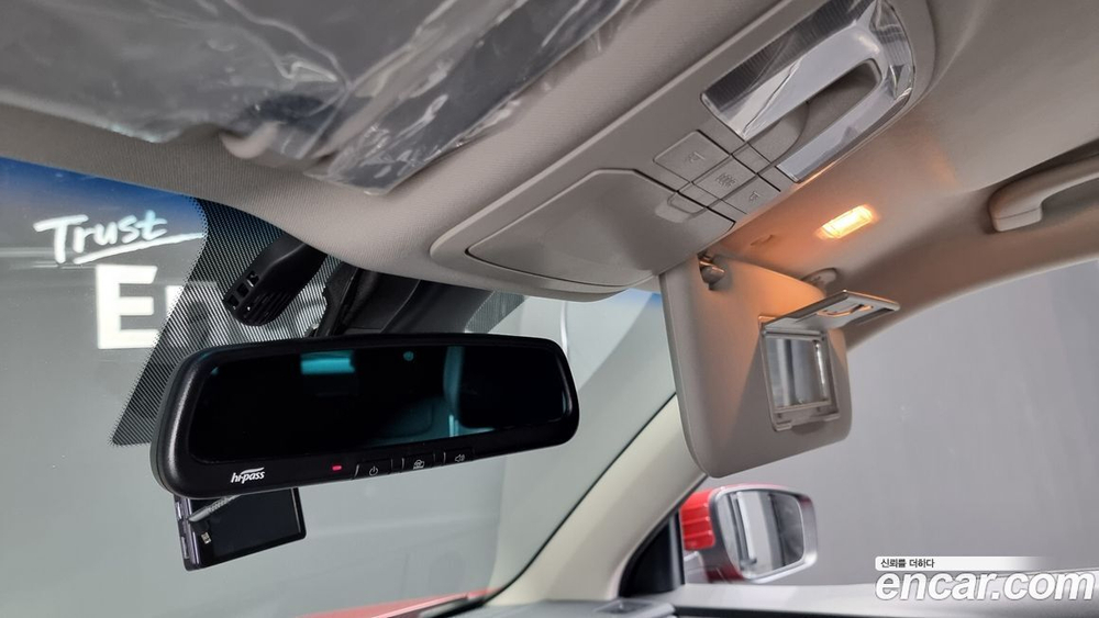 KG Mobility (Ssangyong) Beautiful Korando Бензин 1.5 2WD C7 (08.2019)