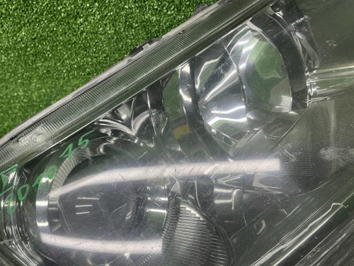 Фара правая Suzuki Grand Vitara (05-16) галоген