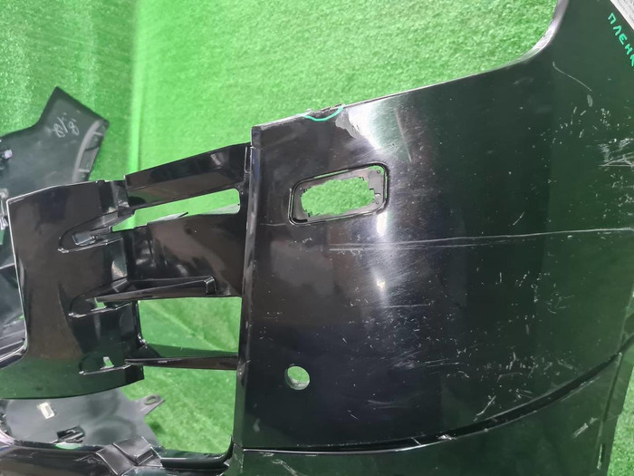 Бампер передний Toyota Land Cruiser 300 (2021-н.в.)