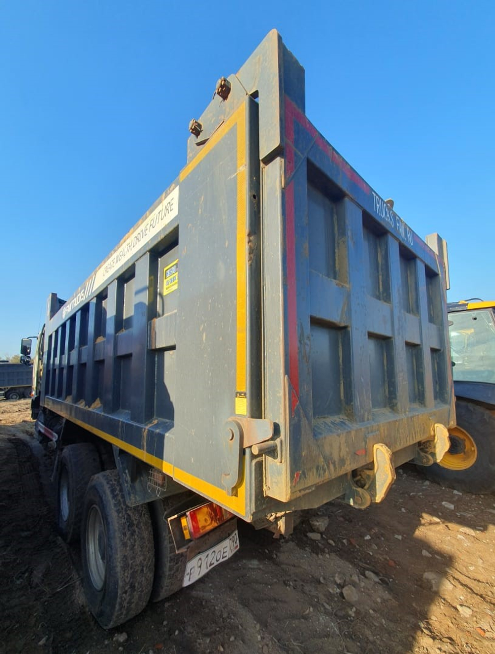 FAW J6 6x4 Самосвал CA3250P66K24T1E5 (Дизельный, 11,1 л, 390 л.с., МТ)
