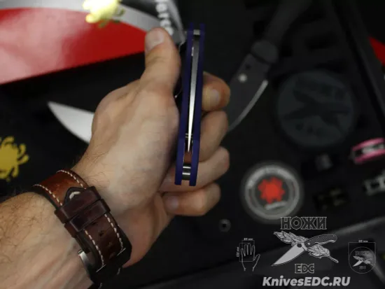 Нож складной Spyderco Paramilitary 2 C81GPDBL2 c клинком из стали CPM-S110V, рукоять G10