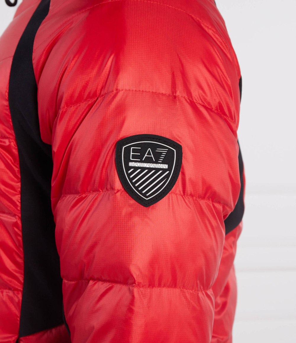 Куртка EA7 - красный(6LPB45 PNQ9Z)