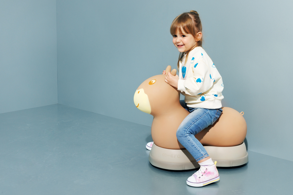 Надувной прыгун-каталка Micro Air Hopper II, бежевый