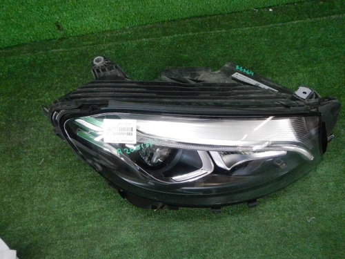 Фара правая Mercedes GLC X253 (2015-2019) LED