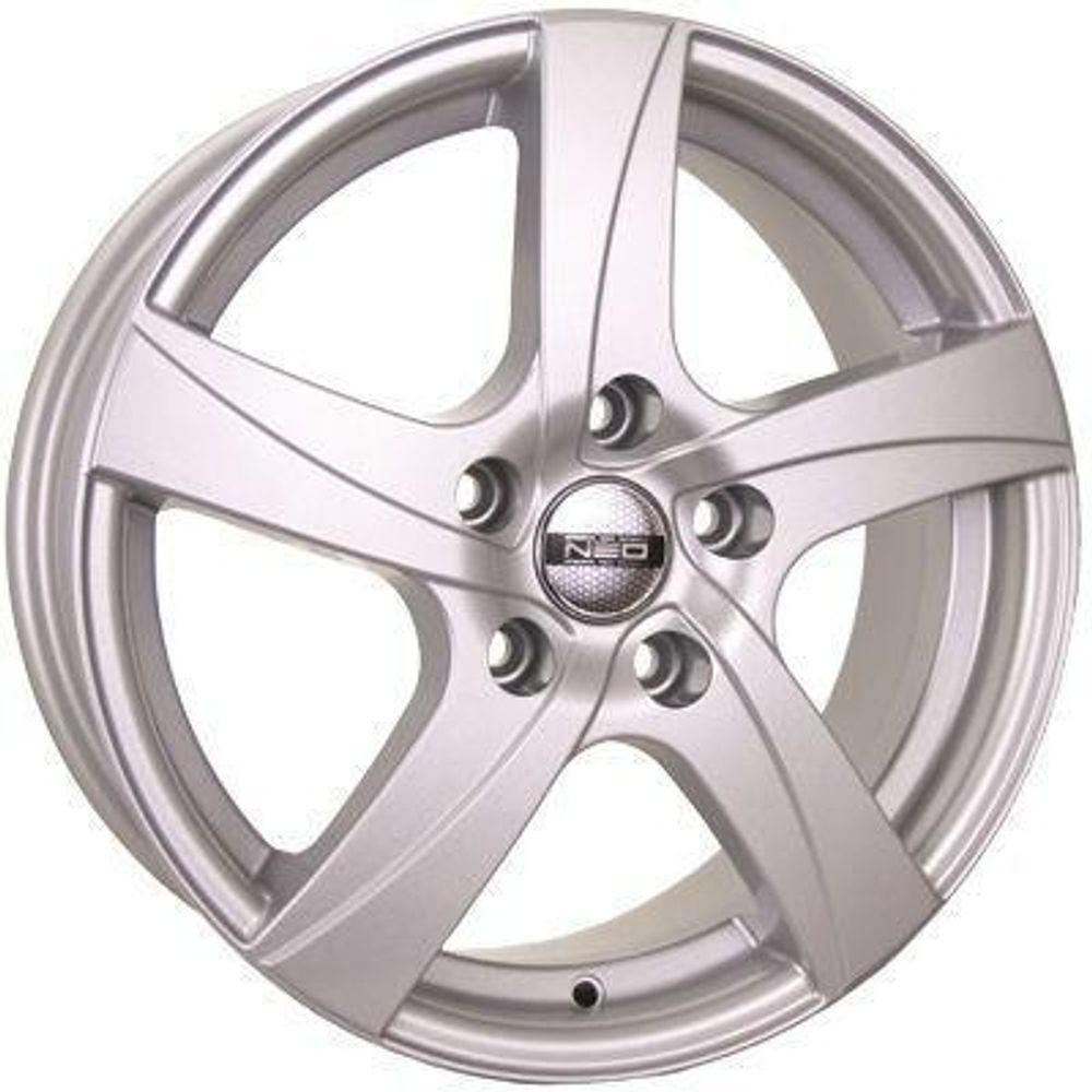 Neo 600 6.5x16 5x114.3 ET 45 Dia 67.1 (silver)