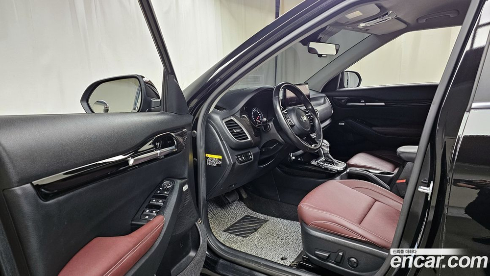 Kia Seltos Бензин 1.6 Turbo 2WD (10.2019)