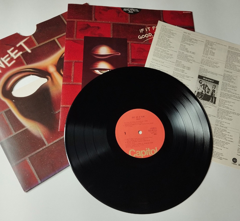 Винтажная виниловая пластинка LP Sweet Give Us A Wink (Japan 1976) (No Obi)
