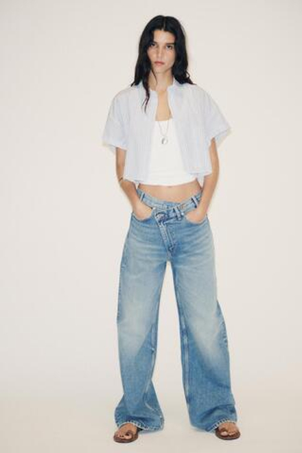 ZARA УКОРОЧЕННАЯ РУБАШКА ИЗ ПОПЛИНА, СИНИЙ/БЕЛЫЙ