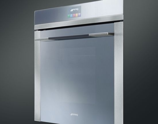 Электрический духовой шкаф Smeg SFP140