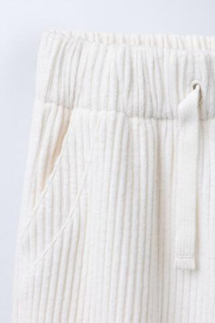 ZARA БРЮКИ В РУБЧИК ИЗ МЯГКОЙ ТКАНИ, ЭКРЮ