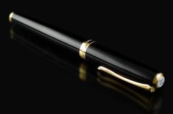 Перьевая ручка Diplomat Excellence A2 black lacquer gold F (D40203023) 2
