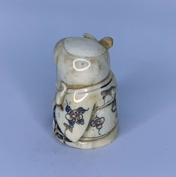 Нэцкэ Шоусин с посохом и табличкой Счастье