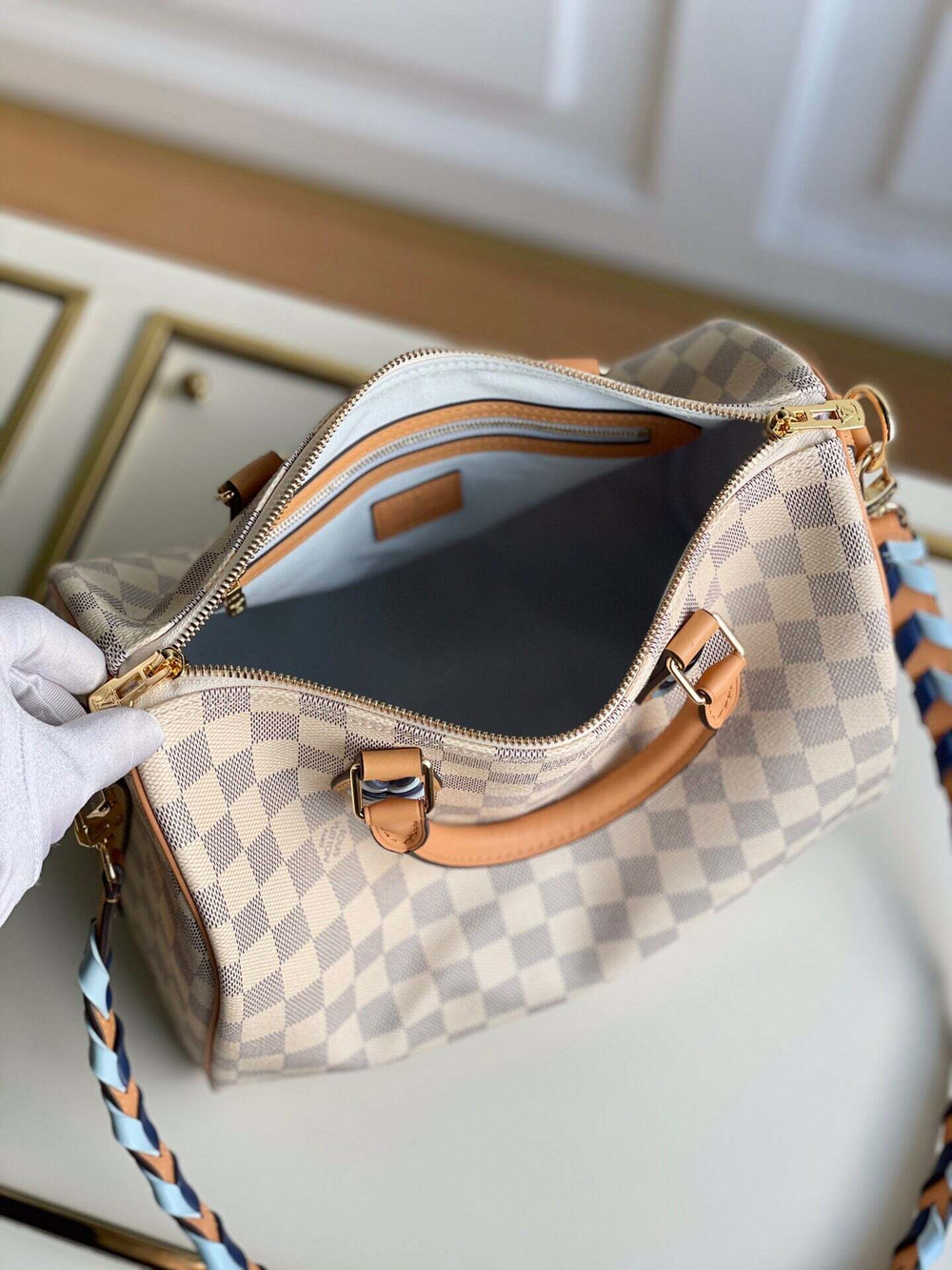 Louis Vuitton Speedy 30