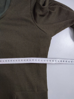 Платье лаконичное 46 размер