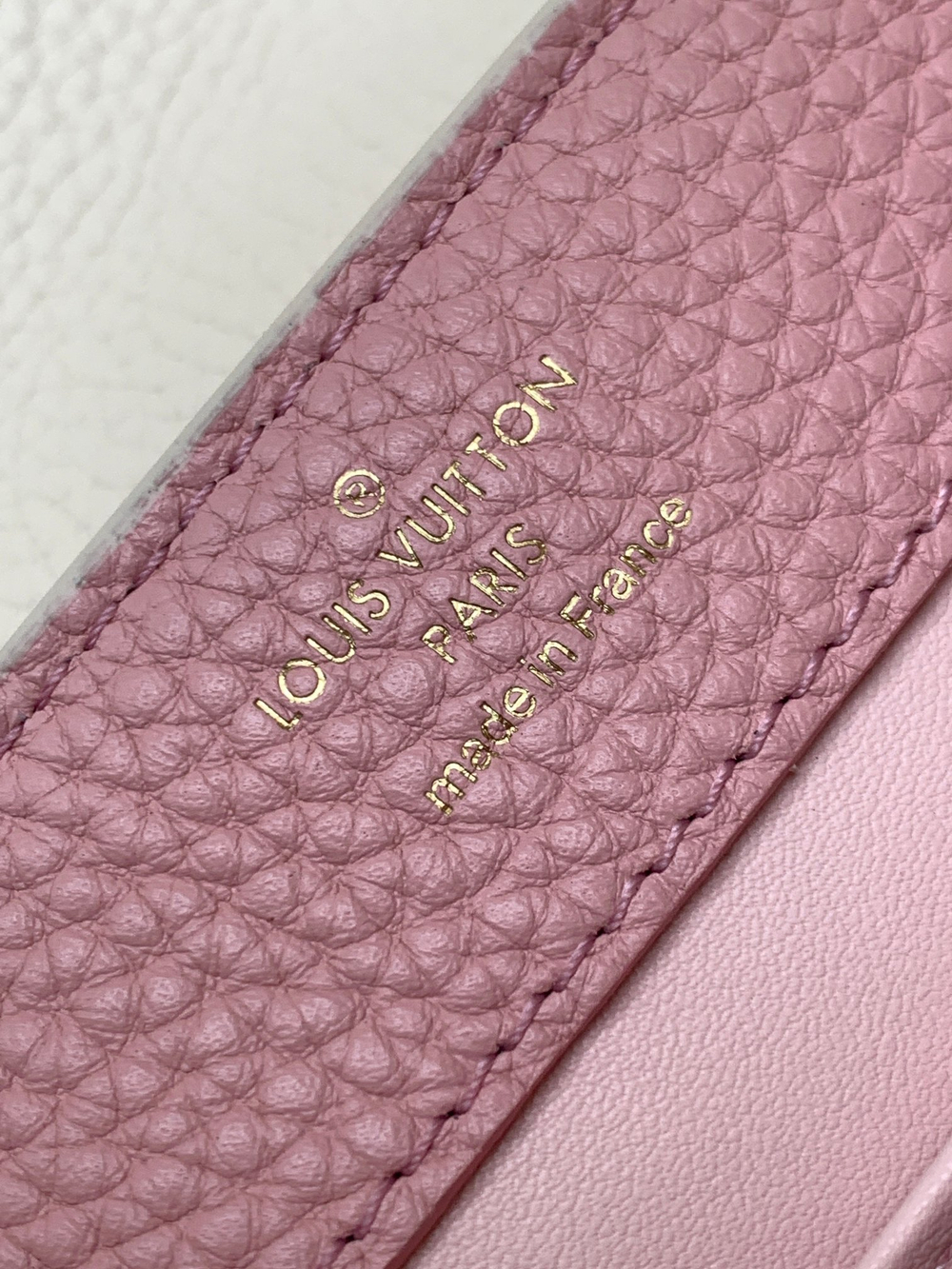 Louis Vuitton Capucines Mini
