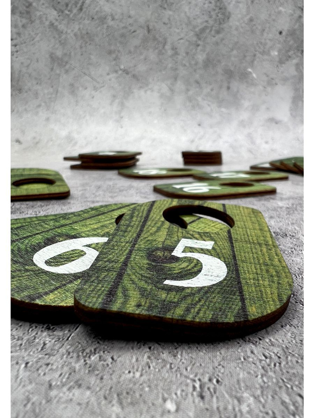 Номерки для гардероба 4х6 см