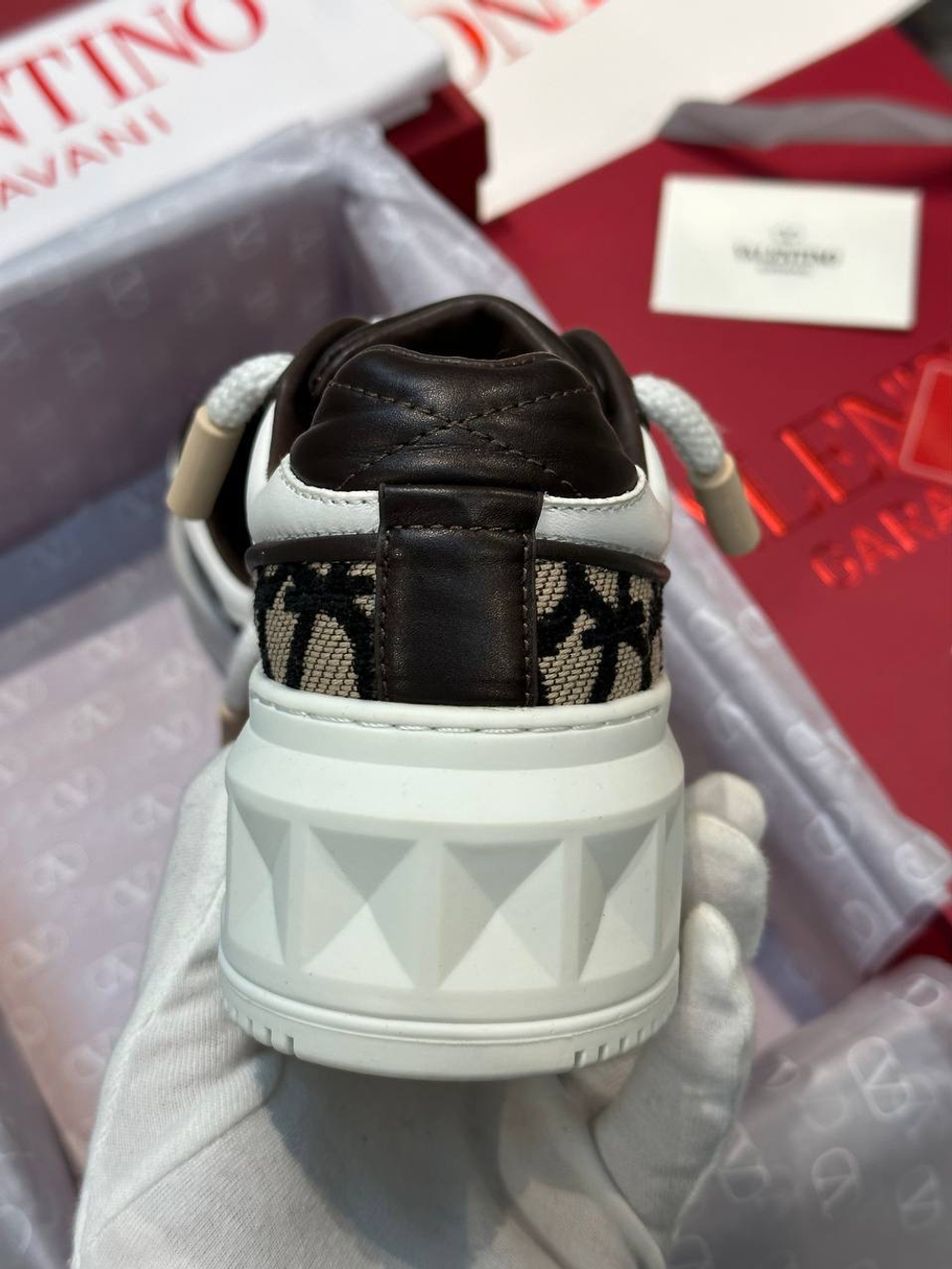 Кеды Valentino