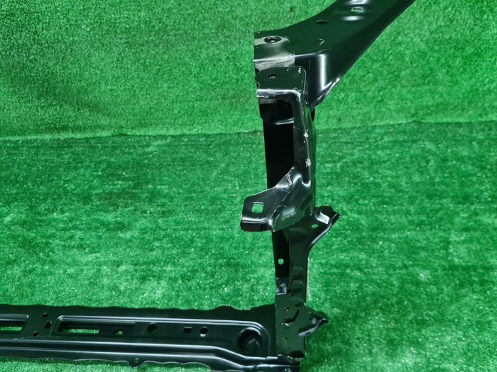 Телевизор Toyota Camry xv70 (2017-н.в.) O.E.M.