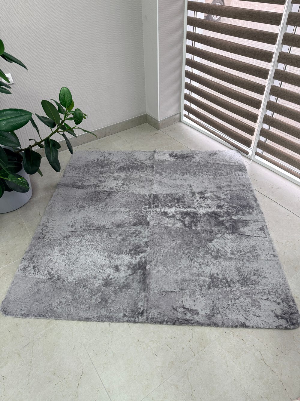 Ковер прямоугольный натуральный мех овчина, 200 х 170 см.