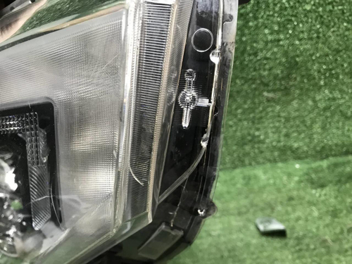 Битая Фара правая Nissan X-Trail T32 17-22 галоген