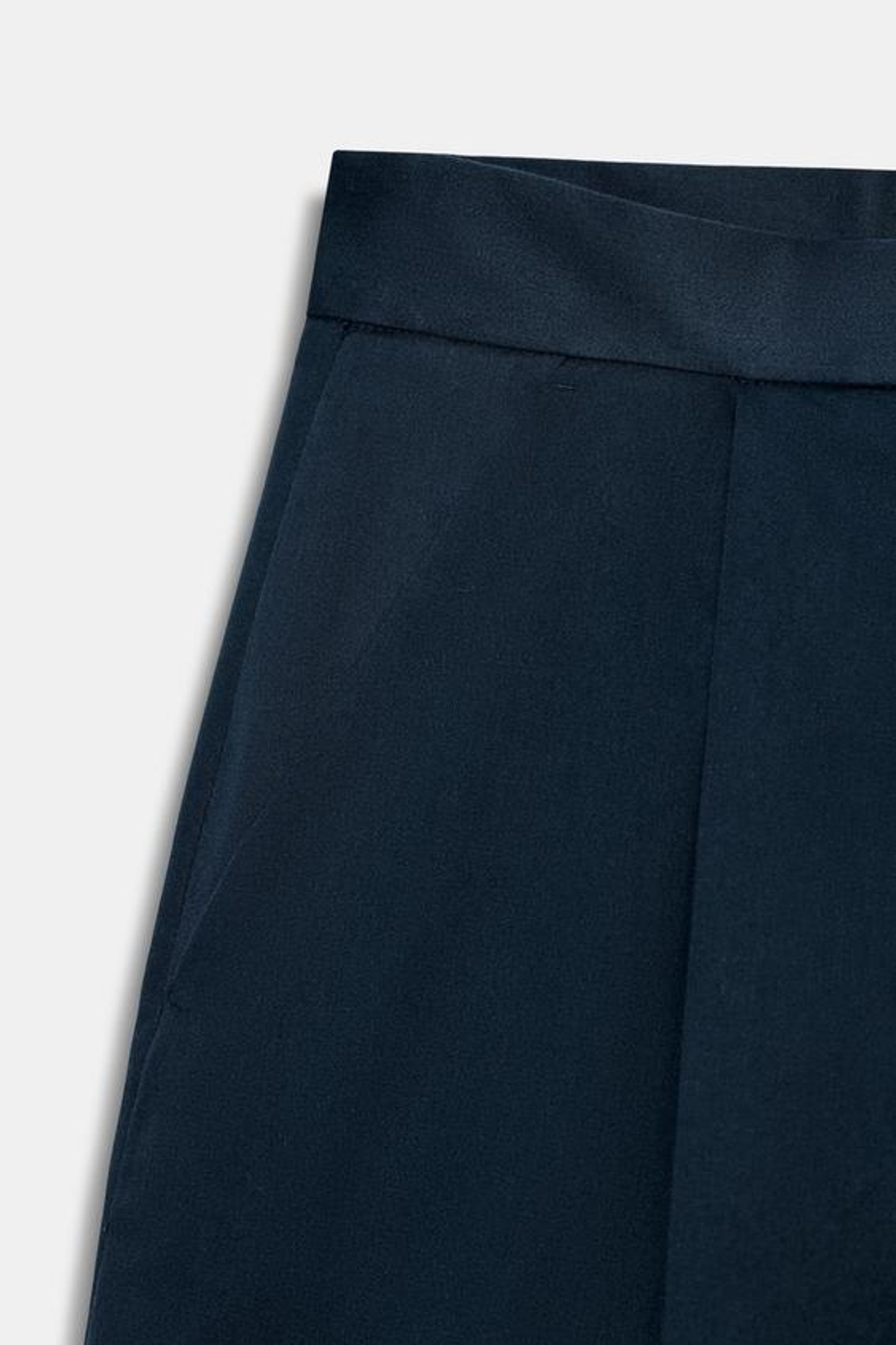ZARA ШОРТЫ С ЗАЩИПАМИ — ZW COLLECTION, МОРСКОЙ СИНИЙ