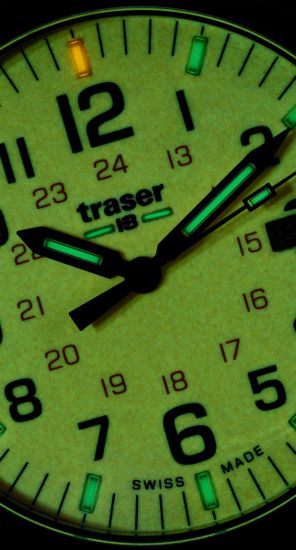Швейцарские тактические часы Traser P67 OFFICER PRO GUNMETAL Lime 107430