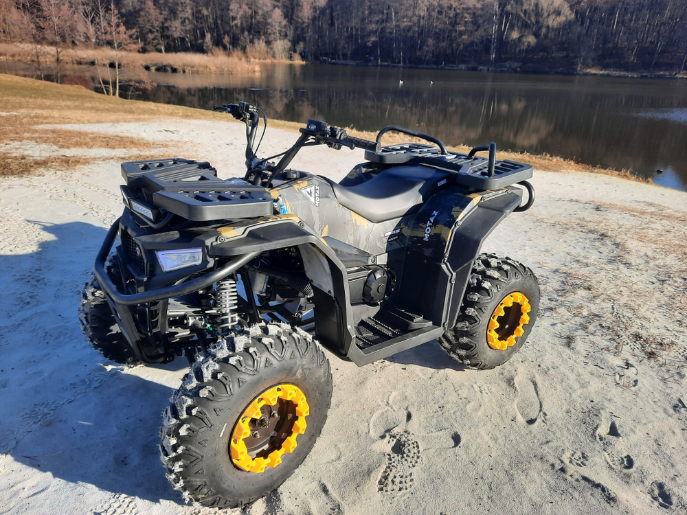 Квадроцикл бензиновый MOTAX GRIZLIK W200