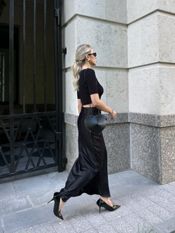 Кроп-топ PETRA с коротким рукавом, чёрный