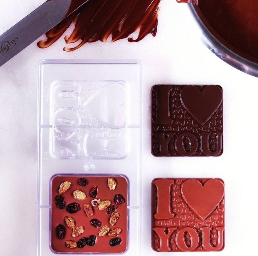 14 февраля — это лишь напоминание, что до весны осталось 14 дней!