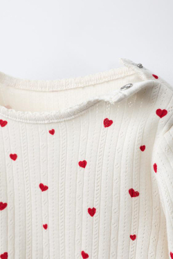 ZARA КОМПЛЕКТ ИЗ БОДИ И ЛЕГИНСОВ С СЕРДЕЧКАМИ, ЭКРЮ