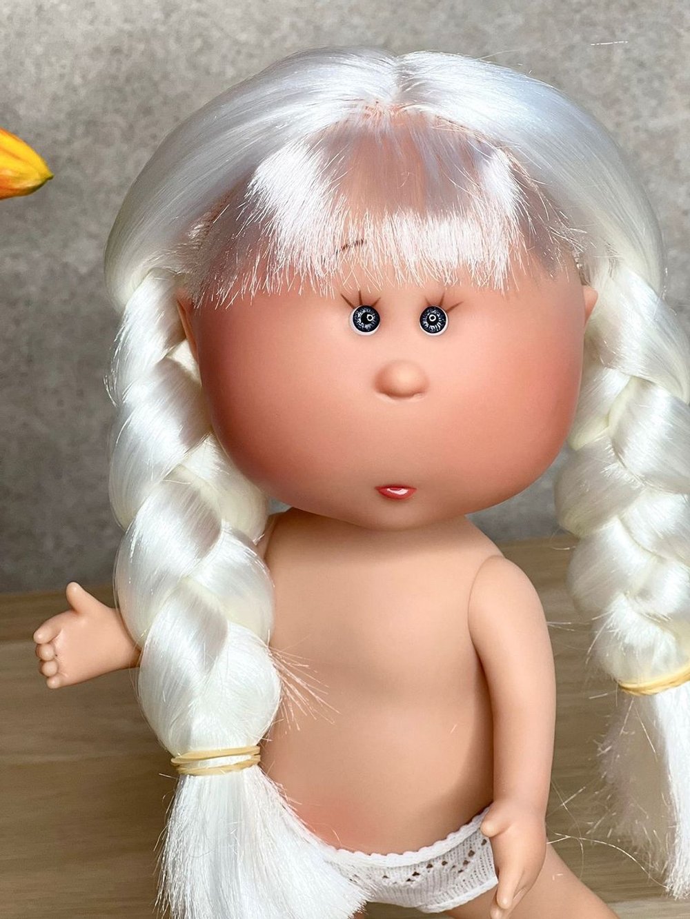 Кукла Nines виниловая 30см MIA без одежды (3000W45A2)