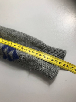 Свитер Levis шерстяной, визуально на 46 размер