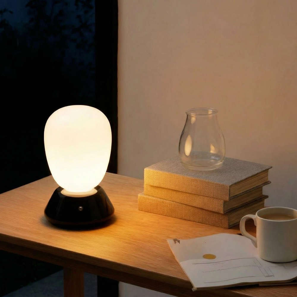 807917 Настольная лампа UOVO III LED 10W 800LM G ЧЕРНЫЙ/БЕЛЫЙ 3000K