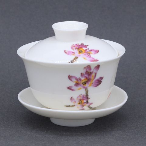 Гайвань с  цветком сливы, фарфор, 100 мл