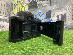 Nikon F-401S