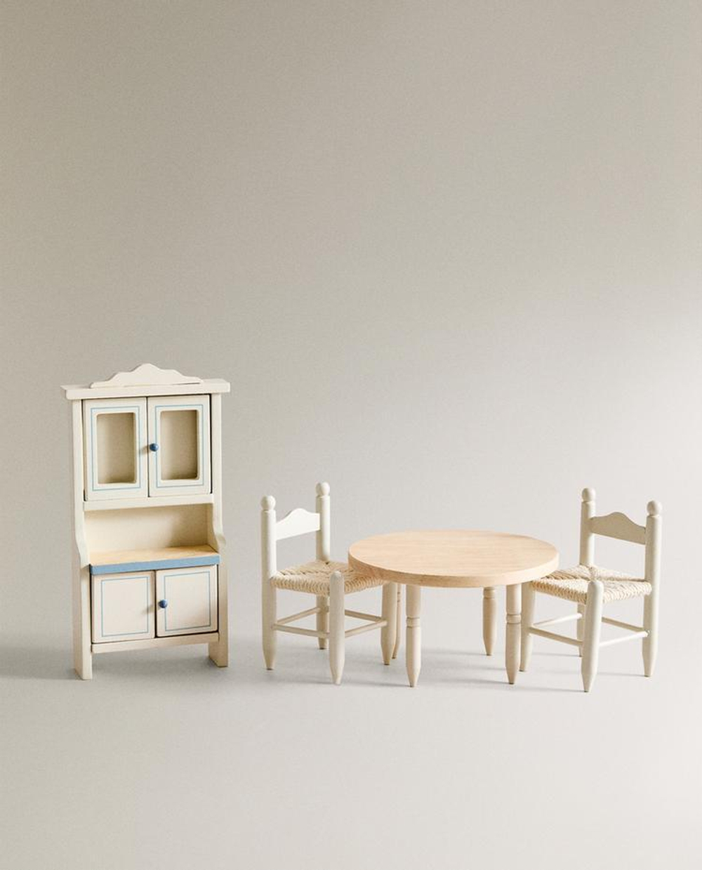 ZARA HOME ДЕТСКИЙ НАБОР ИГРУШЕК ДЛЯ СТОЛОВОЙ И КУКОЛЬНОГО ДОМИКА, КРЕМОВЫЙ