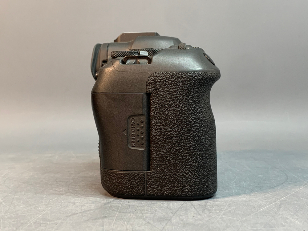 Canon EOS R6 Mark II 8.000 кадров