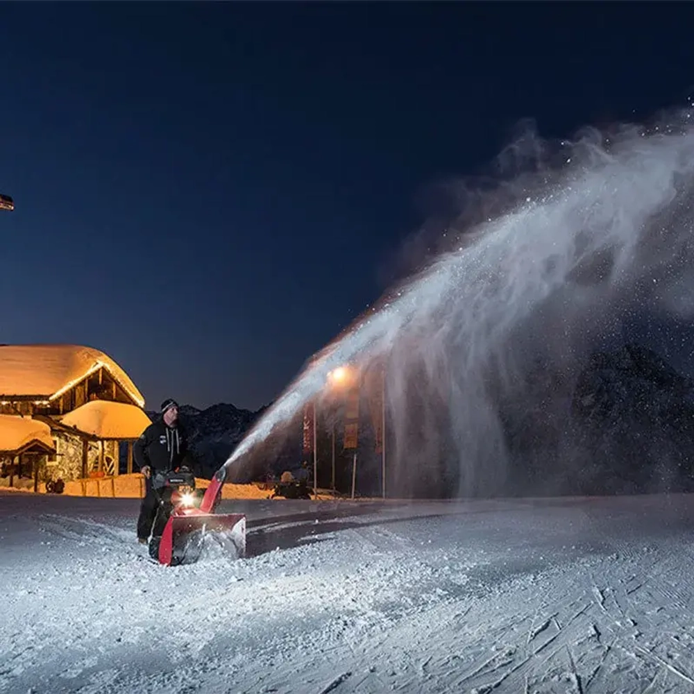 HONDA HSS970A ET D снегоуборщик бензиновый 8.1 л.с. ковш 71 см, выброс 16 м, вариатор