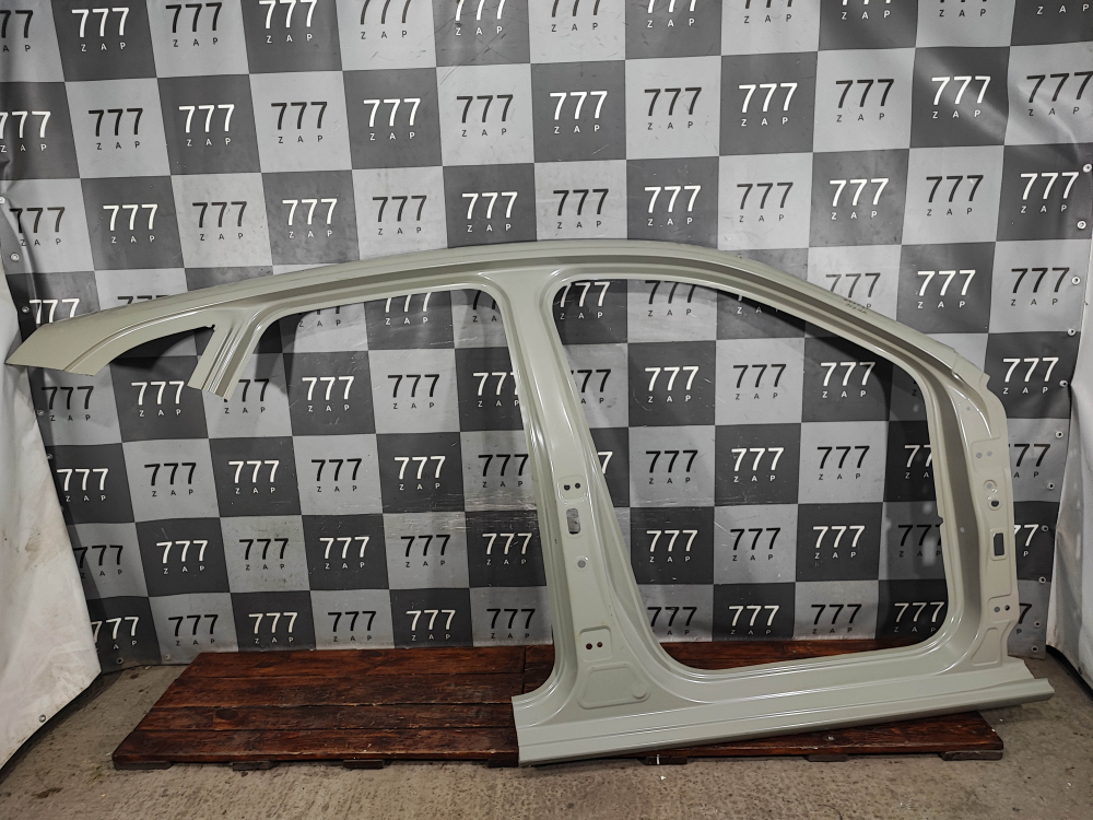 Боковина правая Haval Jolion 21-24 Новая Оригинал 5401102XST01A