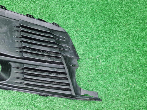 Накладка ПТФ левая Citroen SpaceTourer (2016-н.в.)