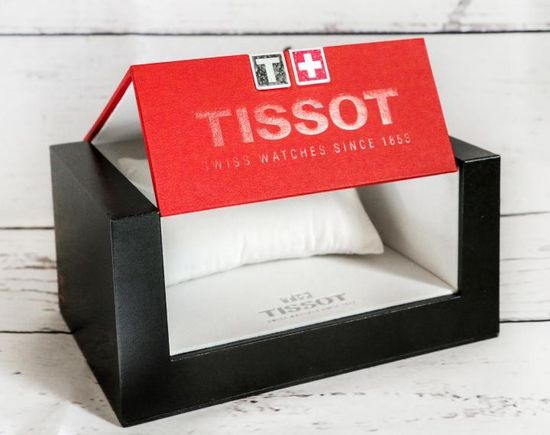 Часы женские Tissot T122.207.22.031.01