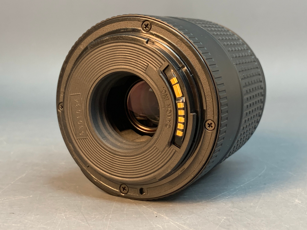 Canon EOS 30 Kit 28-90mm f/4-5.6
