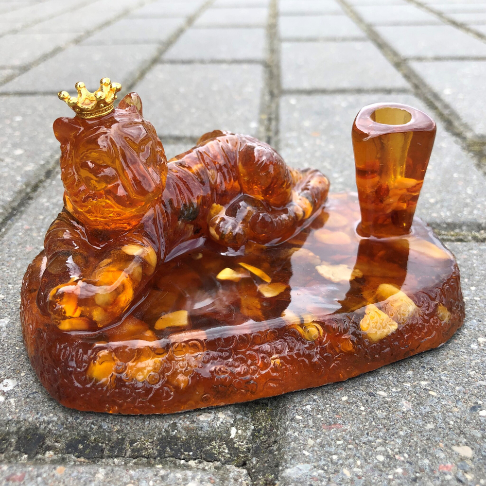 Сувенир-подставка "Тигр с короной"