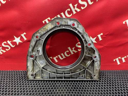 Крышка плиты двигателя 2019г