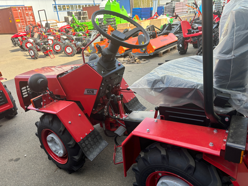 Минитрактор МТЗ Беларус 132Н с двигателем Weima WM188FE