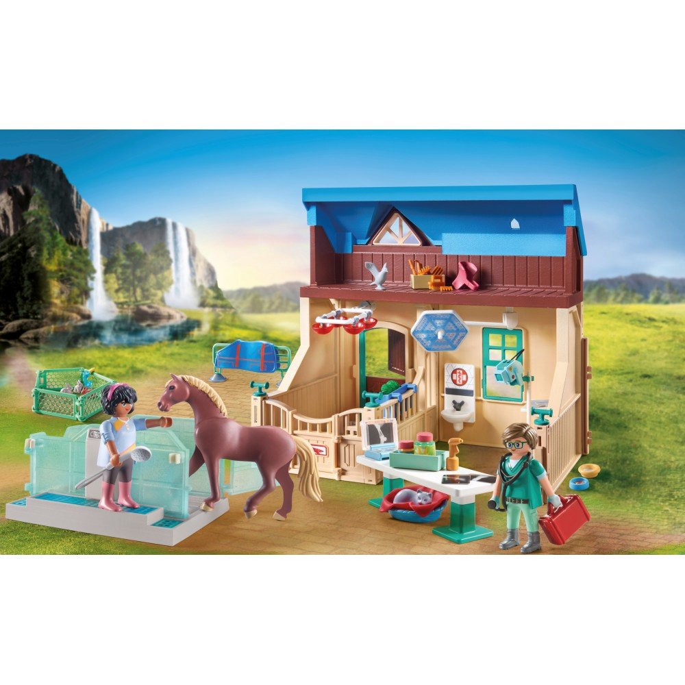 Playmobil - Лошади водопада Гипотерапия и ветеринарная клиника 71352
