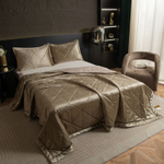 Велюровое покрывало в клетку с наволочками OVL030